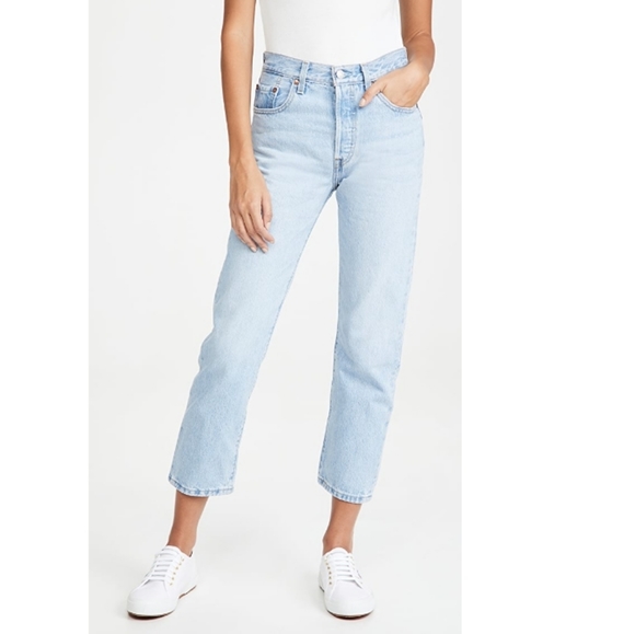 NEW Levi's 501 Original High Rise Cropped Jeans - Picture 3 of 10